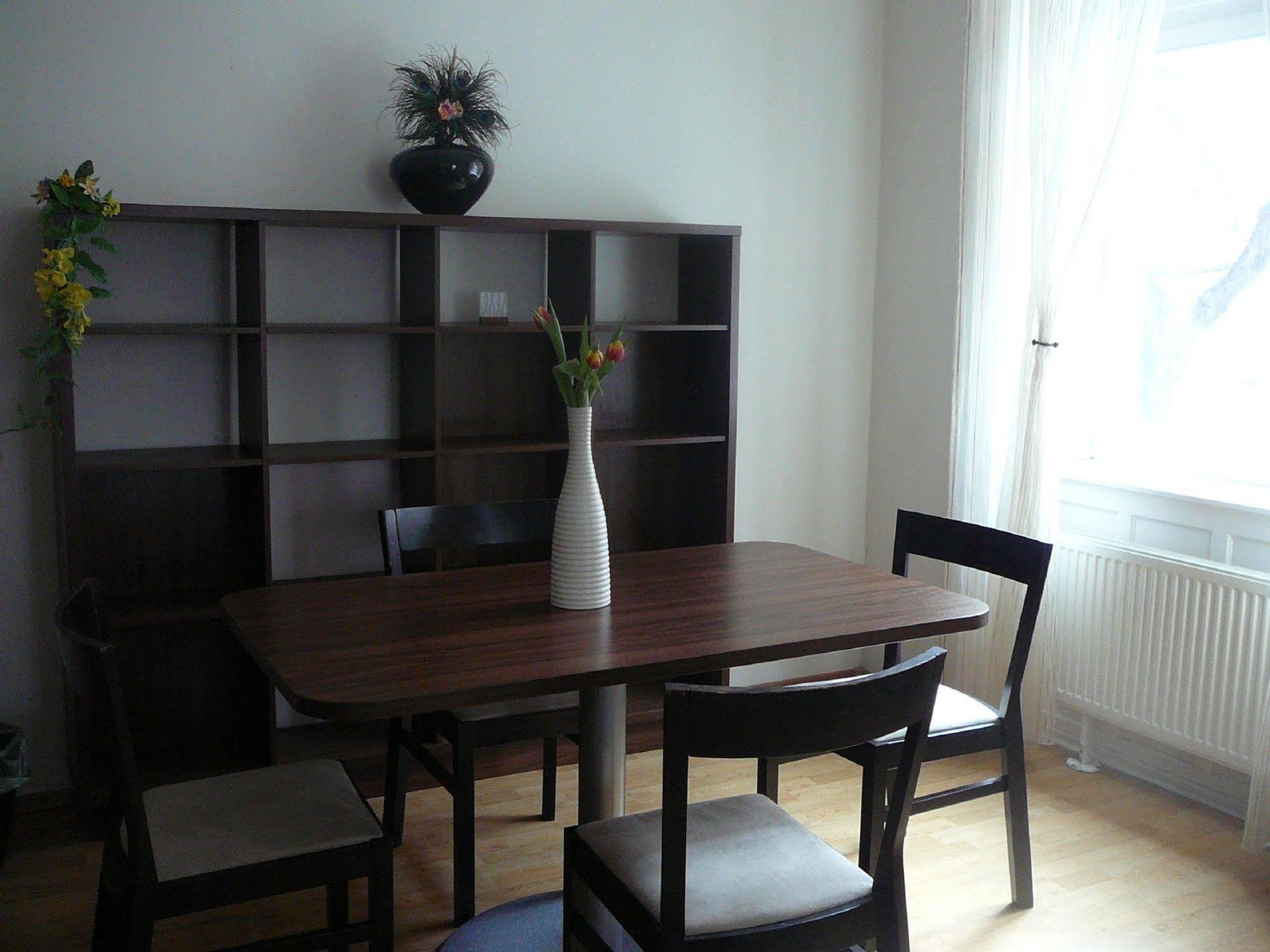 Lion Apartments Medena, Big Size, High Ceilings บราติสลาวา ภายนอก รูปภาพ